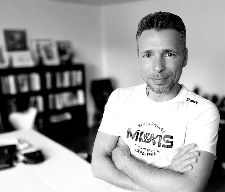 Hallo Dezember: Zeit für frische Inspiration & starke Kunst-Geschenke